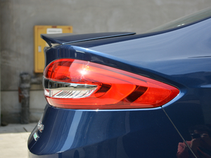 2018EcoBoost 200 Cognac؄e ^