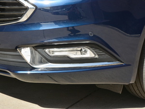 2018EcoBoost 200 Cognac؄e ^