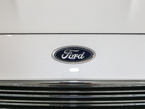 2018EcoBoost 245 Ş (x)(ji)^