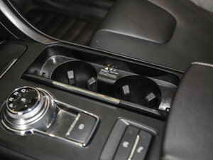 2018EcoBoost 245 Ş g