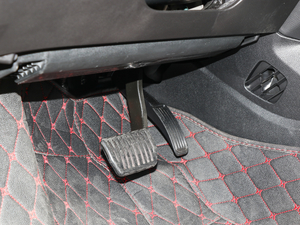 2018EcoBoost 200 Cognac؄e g