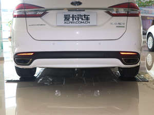 2018款EcoBoost 180 时尚型 排气管