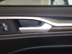 2018EcoBoost 180 r g