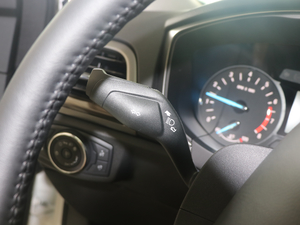 2018EcoBoost 180 r п؅^