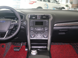 2018EcoBoost 180 r п؅^