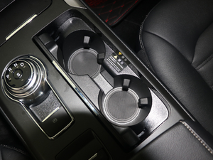 2018EcoBoost 180 r п؅^