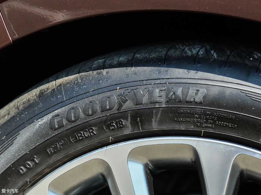 2019˹ EcoBoost 125 Ԅ V