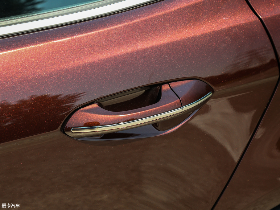 2019˹ EcoBoost 125 Ԅ V