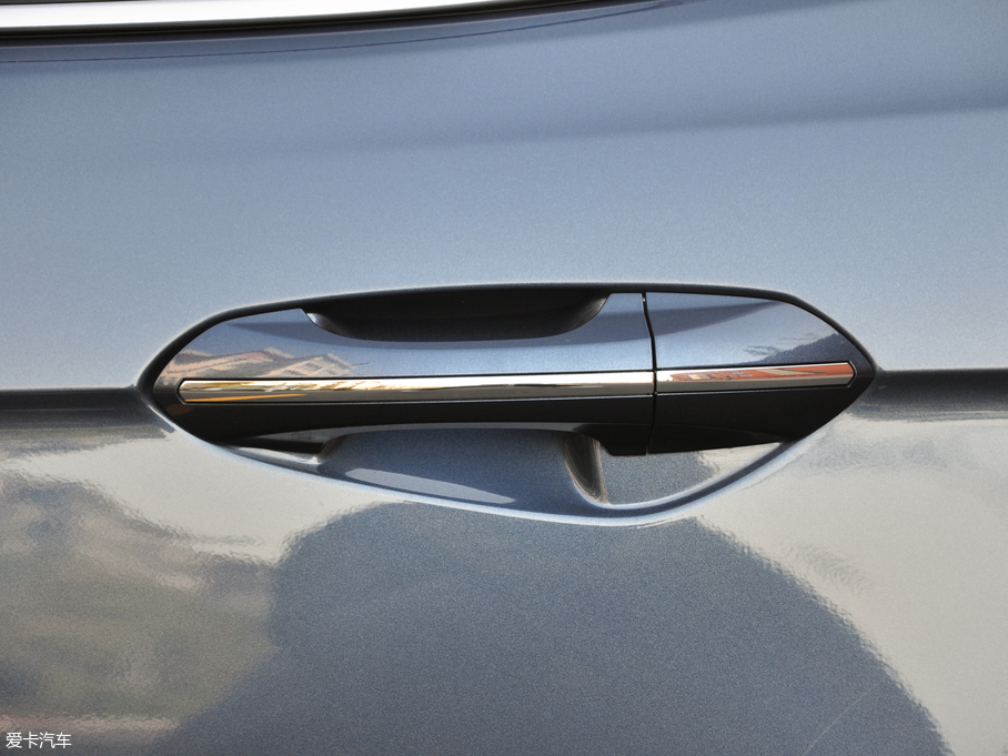 2019˹ EcoBoost 125 Ԅ V