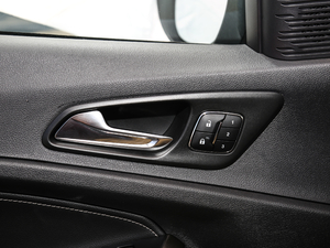 2019EcoBoost 125 Ԅ V g