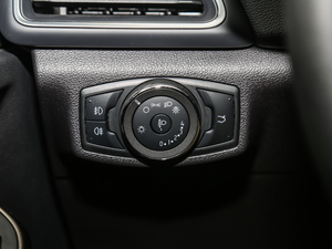 2019EcoBoost 125 Ԅ(dng) V п؅^(q)