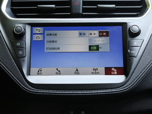 2019款EcoBoost 125 自动臻享型 国V 中控区
