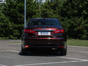 2019EcoBoost 125 Ԅ V ^