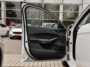 2019款1.5L 自动质享型 国V 驾驶位车门