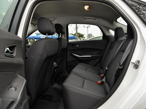 2019款1.5L 自动质享型 国V 后排空间