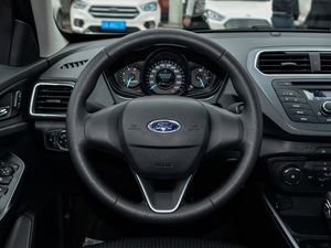 2019款1.5L 自动质享型 国V 方向盘