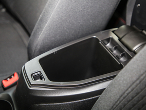 2019款改款 1.5L 手动质享型 国VI 空间座椅