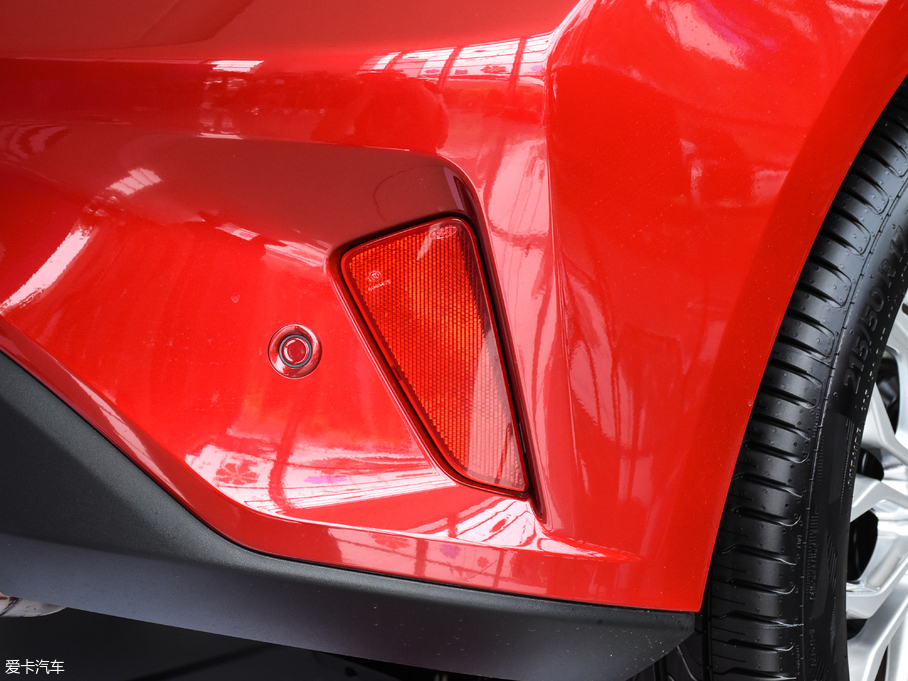 2019˹ Ɏ EcoBoost 180 Ԅhҫ V