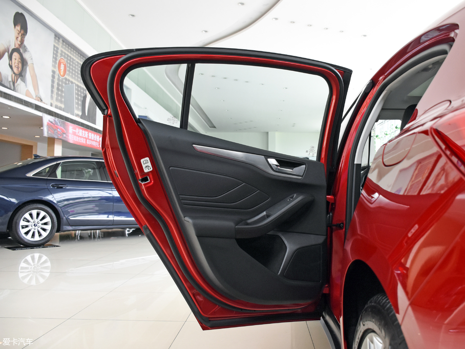 2019˹ Ɏ EcoBoost 180 Ԅhҫ V