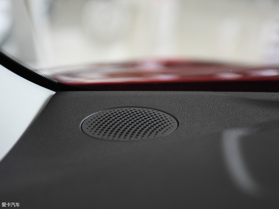 2019˹ Ɏ EcoBoost 180 Ԅhҫ V