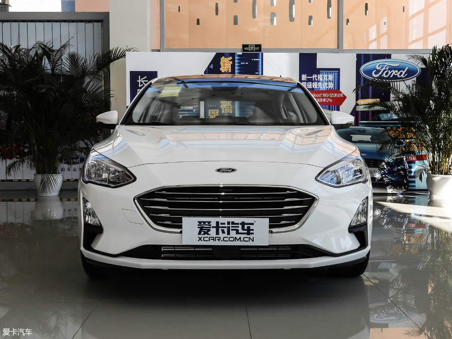 2019˹ Ɏ EcoBoost 180 Ԅ(dng)hҫ V