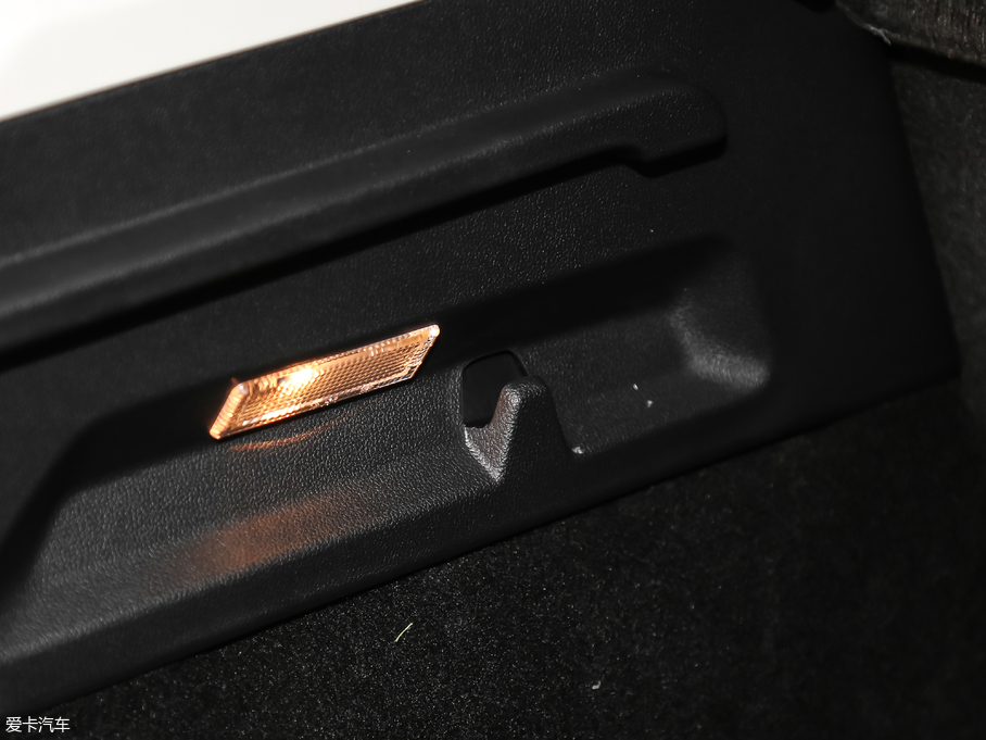 2019˹ Ɏ EcoBoost 180 Ԅhҫ V