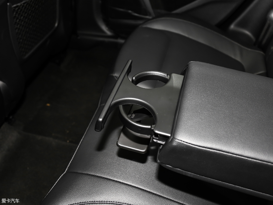 2019˹ Ɏ EcoBoost 180 Ԅhҫ V