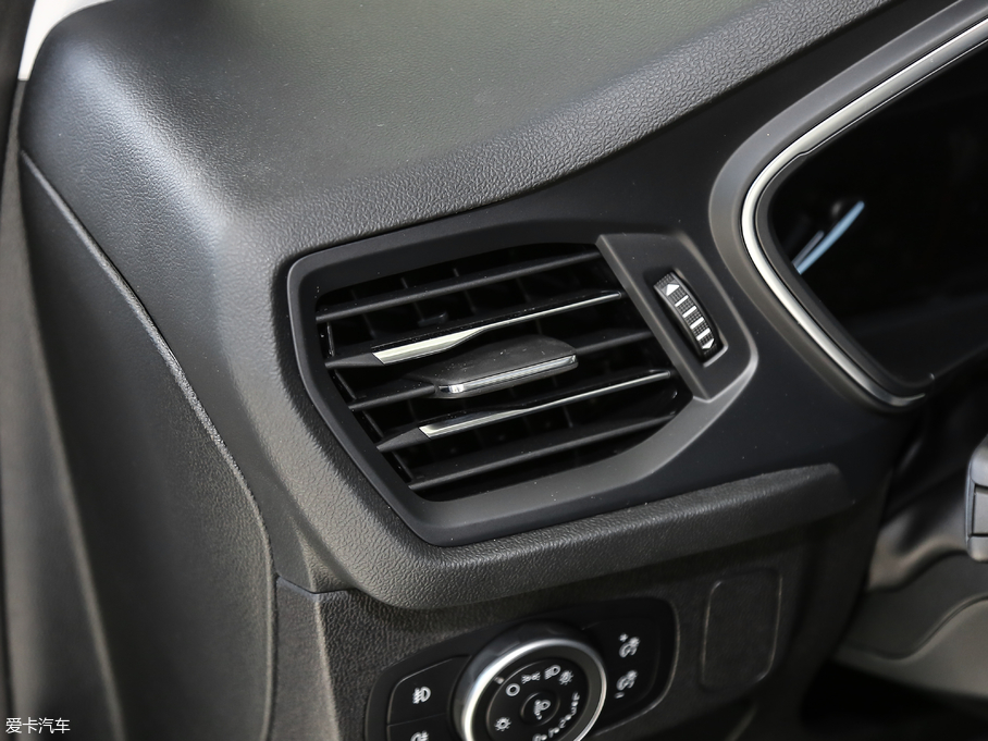 2019˹ Ɏ EcoBoost 180 Ԅhҫ V