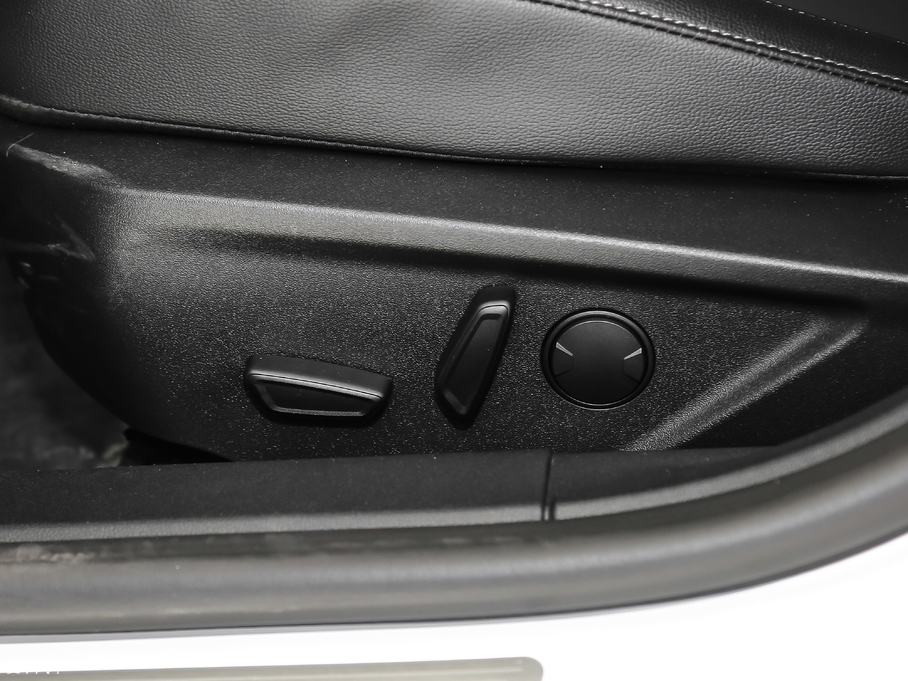 2019˹ Ɏ EcoBoost 180 Ԅhҫ V