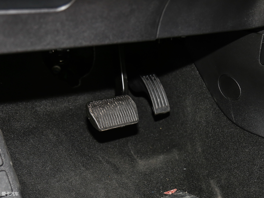 2019˹ Ɏ EcoBoost 180 Ԅ(dng)hҫ (gu)V