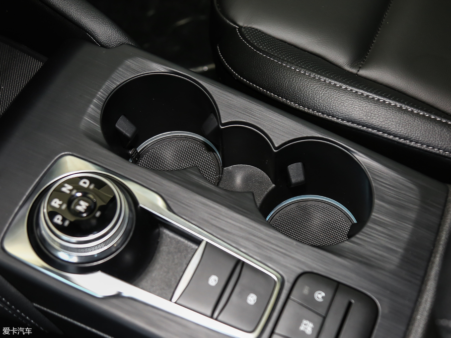 2019˹ Ɏ EcoBoost 180 Ԅ(dng)hҫ (gu)V