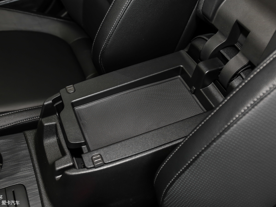 2019˹ Ɏ EcoBoost 180 Ԅhҫ V