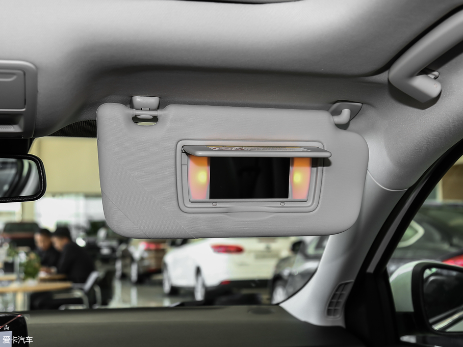 2019˹ Ɏ EcoBoost 180 Ԅ(dng)hҫ (gu)V