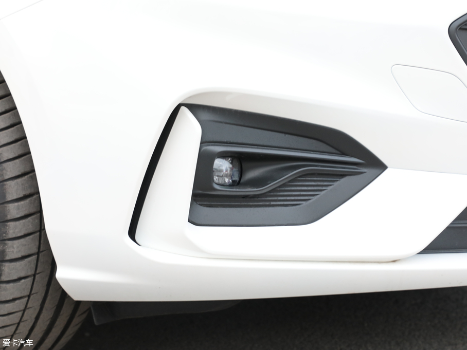 2019˹  EcoBoost 180Ԅ(dng)ST Line (gu)V