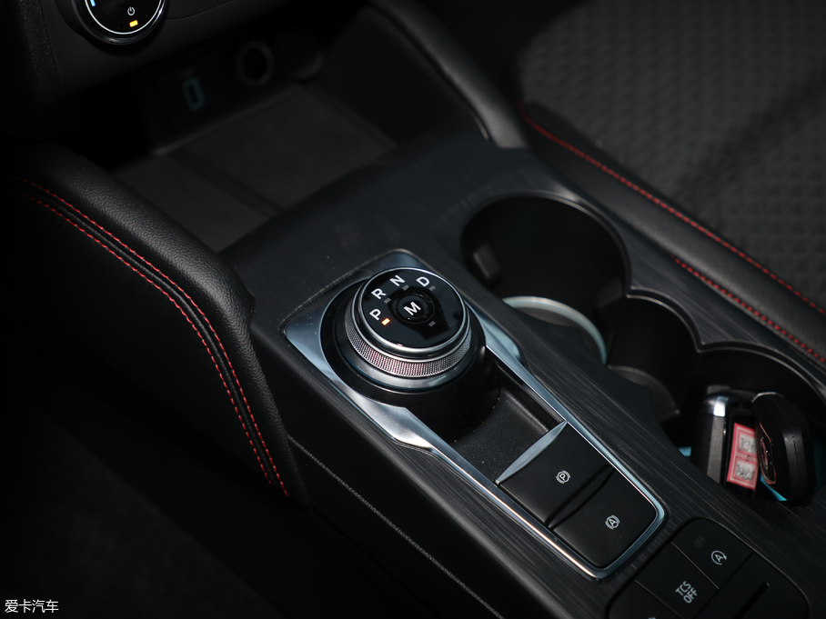 2019˹  EcoBoost 180Ԅ(dng)ST Line (gu)V