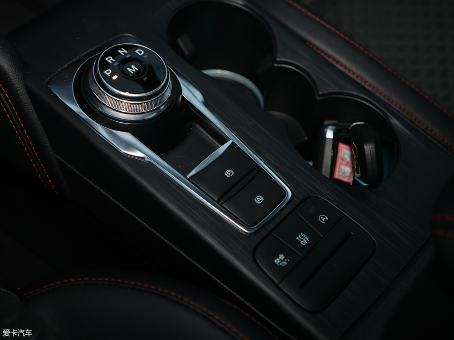 2019˹  EcoBoost 180ԄST Line V