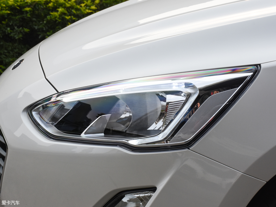 2019˹ Ɏ EcoBoost 180 Ԅh V