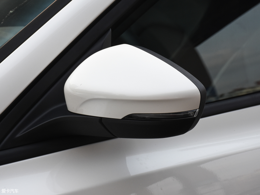 2019˹ Ɏ EcoBoost 180 Ԅh V