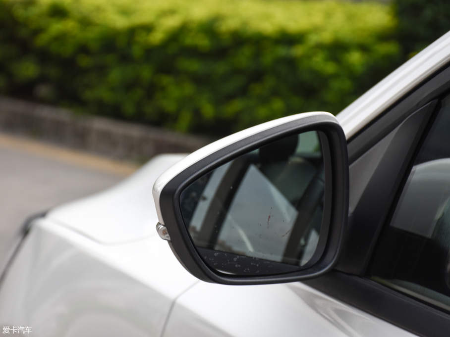 2019˹ Ɏ EcoBoost 180 Ԅh V