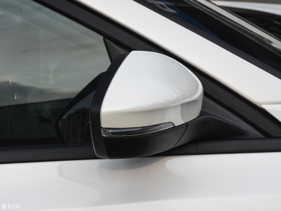 2019˹ Ɏ EcoBoost 180 Ԅh V