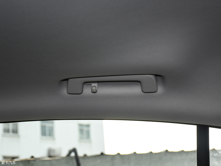 2019˹ Ɏ EcoBoost 180 Ԅ(dng)h (gu)V