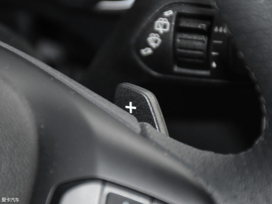 2019˹ Ɏ EcoBoost 180 Ԅh V