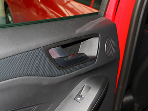 2019Ɏ EcoBoost 180 ԄST Line V g