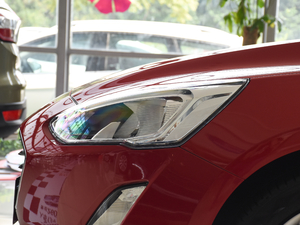 2019Ɏ EcoBoost 180 Ԅhҫ V ^