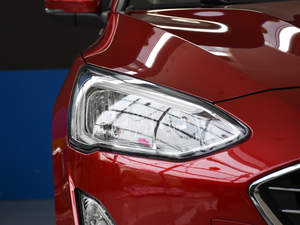 2019Ɏ EcoBoost 180 Ԅhҫ V ^