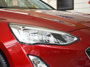 2019Ɏ EcoBoost 180 Ԅhҫ V ^