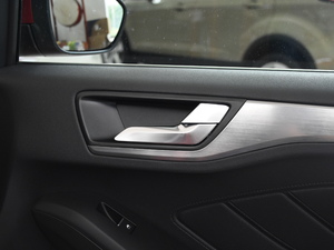 2019Ɏ EcoBoost 180 Ԅhҫ V g