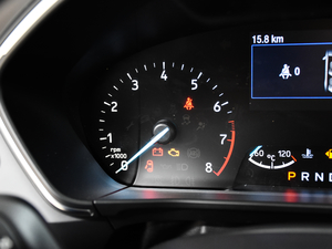 2019Ɏ EcoBoost 180 Ԅhҫ V п؅^