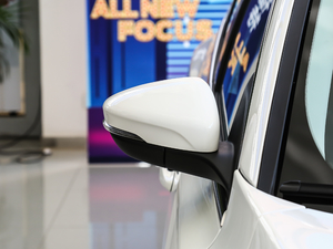 2019Ɏ EcoBoost 180 Ԅhҫ V ^