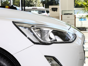 2019Ɏ EcoBoost 180 Ԅhҫ V ^